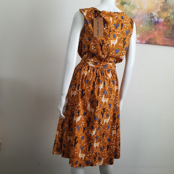NWT Princess Highway Size 14 Llama Print Fit and Flare Dress with Pockets - Picture 12 of 15